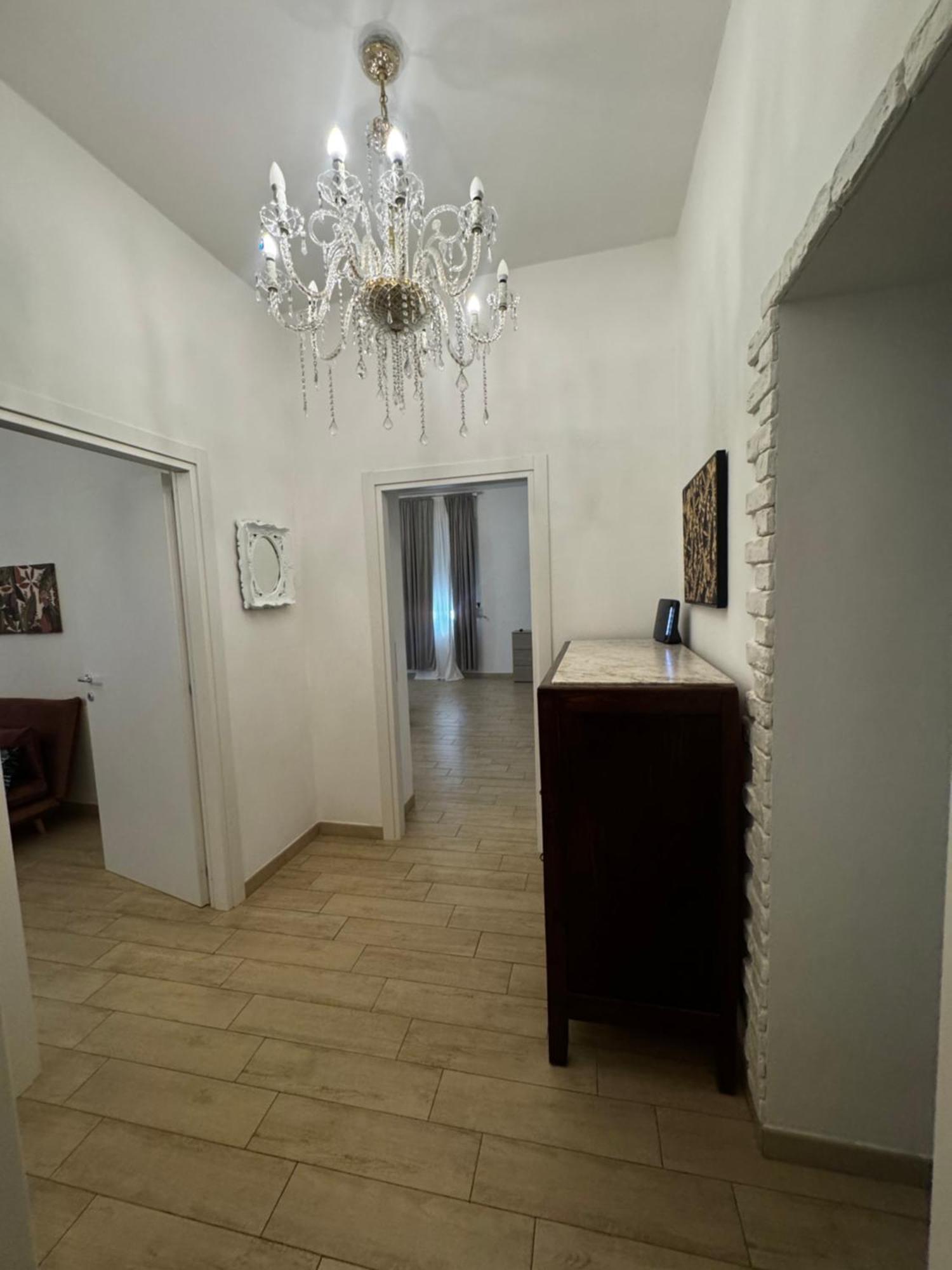 La Casa Di Sarah Aspetta Voi Apartamento Nápoles Exterior foto